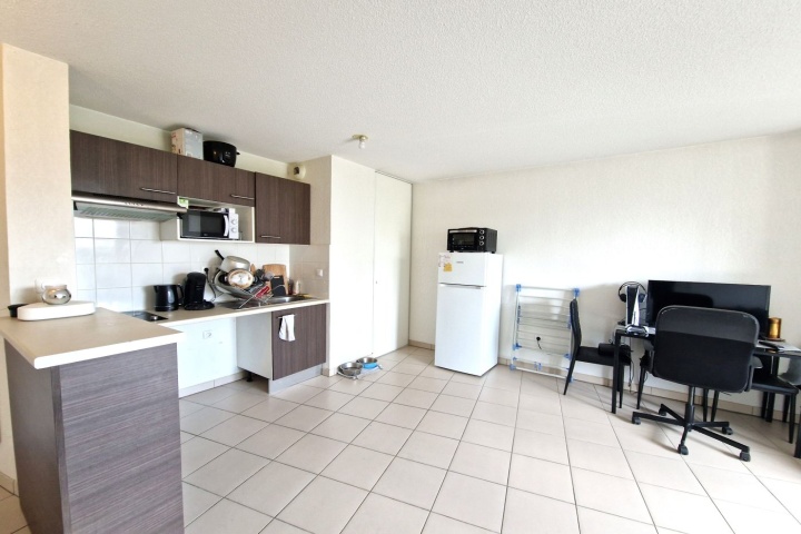 LAUNAGUET, 1 Chambre Chambres, ,1 Salle de bainsSalle de bain,Appartement,A vendre,1108