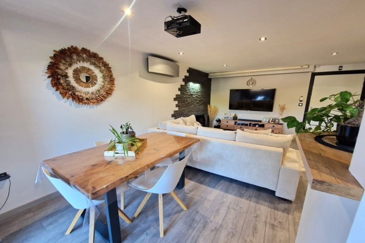 FONSORBES, 1 Chambre Chambres, ,1 Salle de bainsSalle de bain,Appartement,A vendre,1114