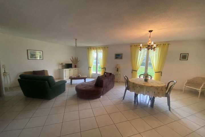 SAINT LYS, 0 , 0 ,0,Maison,A vendre,0,1141