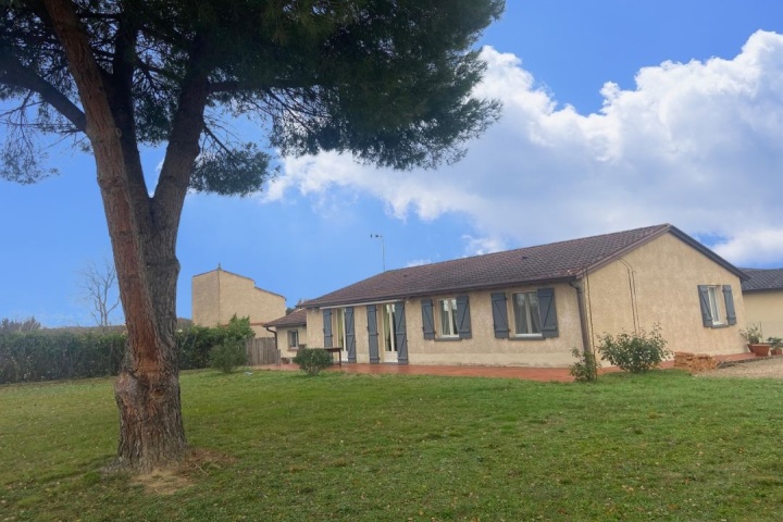 SAINT LYS, 0 , 0 ,0,Maison,A vendre,0,1141